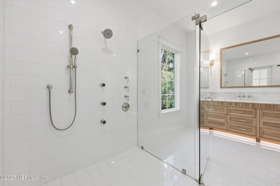 Image 120 of a home in .