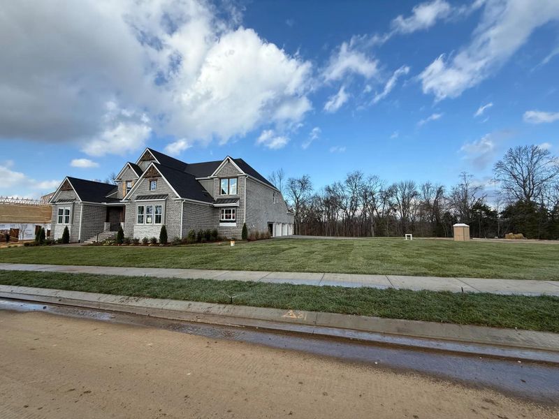 The Dresden D Exterior