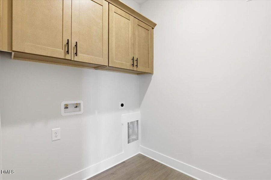 33-36 Birchtop Cir-33