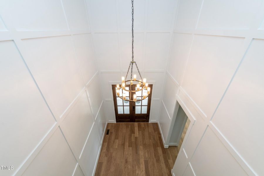 RGA-0379-00_Ballentine C_Foyer View From