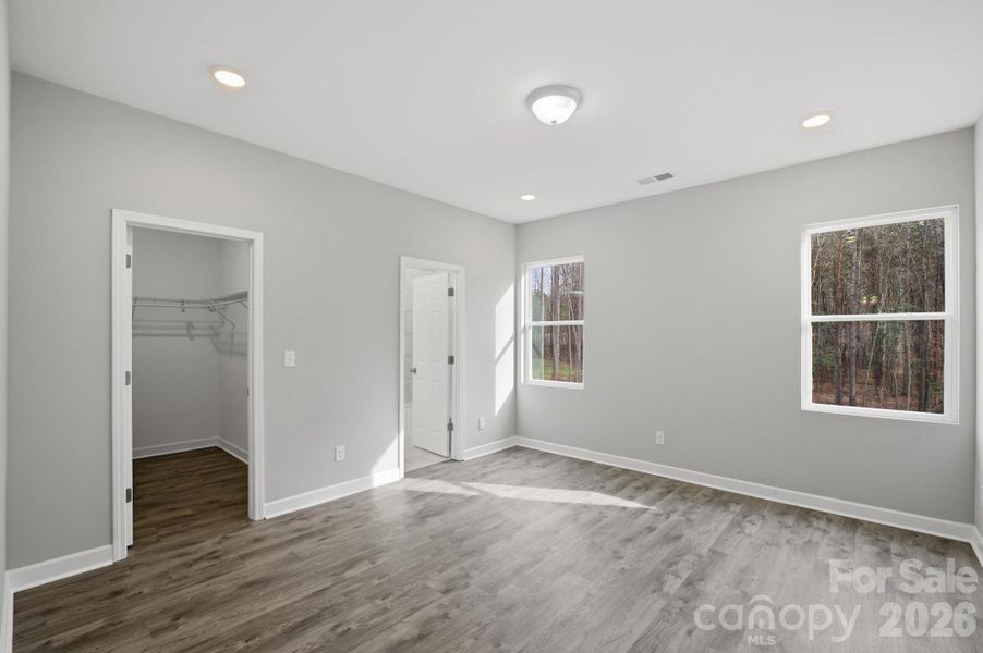 Spacious, unfurnished interior of a new home in , Statesville (Image 17).