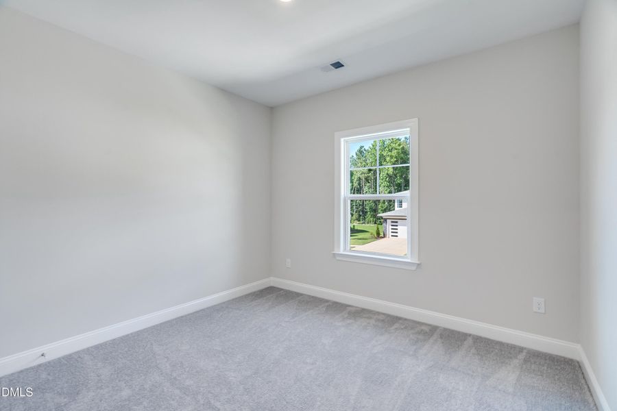 SUN_SutherlandStation_Pic_LandrumIII_Bed