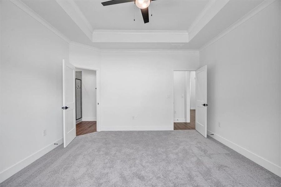 Spacious, unfurnished interior of a new home in Tuscany Hills, Douglasville (Image 24). Spacious, unfurnished interior of a new home in Tuscany Hills, Douglasville (Image 24).