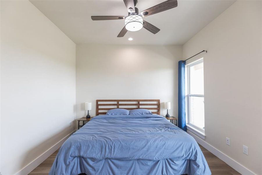 Furnished interior view inside a new home in , Ovalo (Image 18).