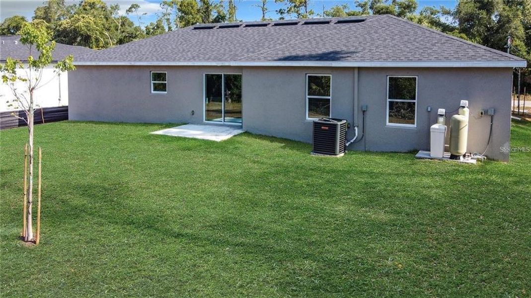 Exterior details and patio area of a home in , Ocala (Image 2). Exterior details and patio area of a home in , Ocala (Image 2).