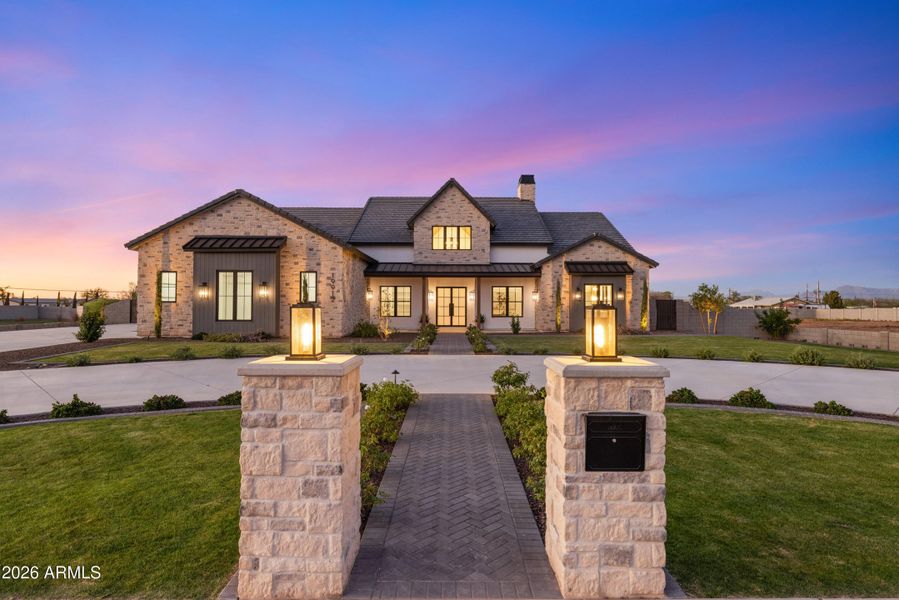 92-print-260314-19912-E-Karsten-Dr-2-IMG