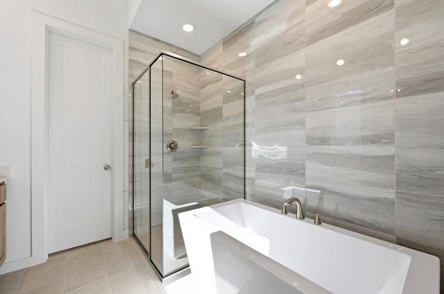 Furnished interior view inside a new home in 6 Creeks at Waterridge, Kyle (Image 5).