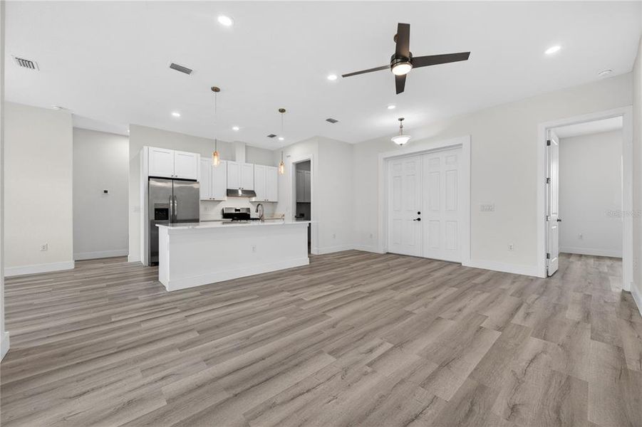 Spacious, unfurnished interior of a new home in , Port Charlotte (Image 41). Spacious, unfurnished interior of a new home in , Port Charlotte (Image 41).