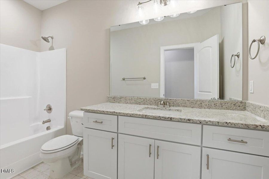 32-604 S Vance St-32