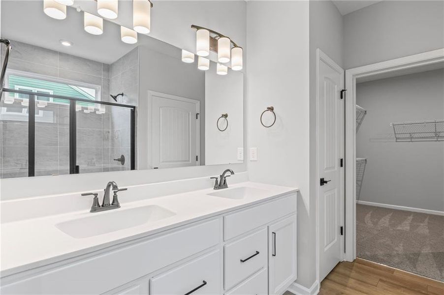 Furnished interior view inside a new home in Laurel Farms, Dallas (Image 15). Furnished interior view inside a new home in Laurel Farms, Dallas (Image 15).