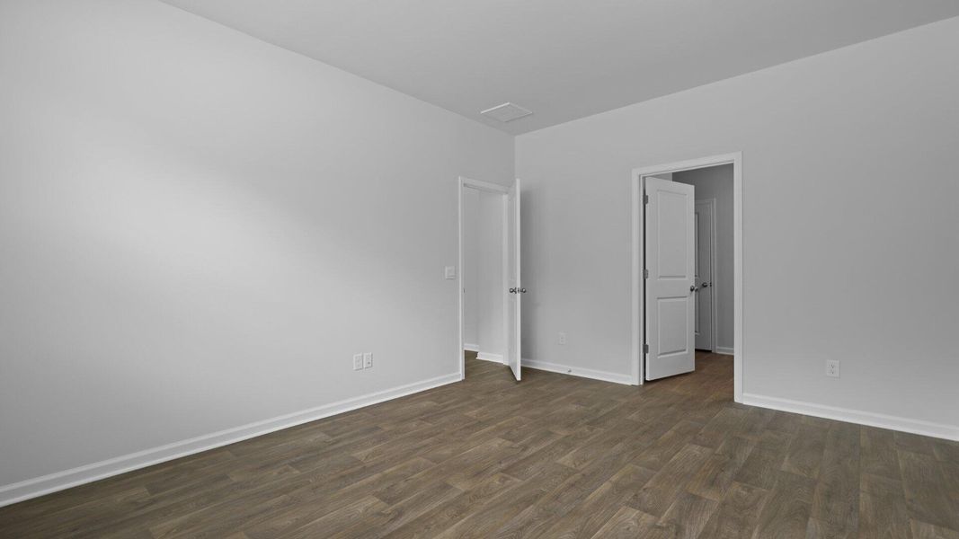 Spacious, unfurnished interior of a new home in Huggins Hill, Manning (Image 36).
