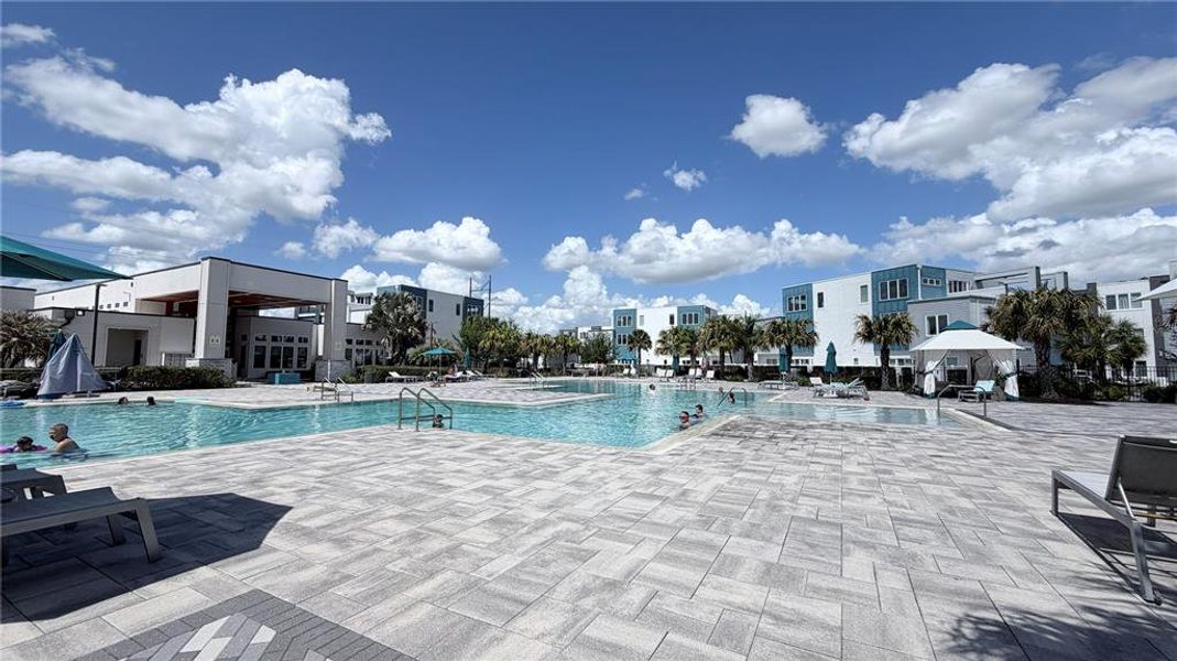 Community amenities in , Reunion (Image 38).