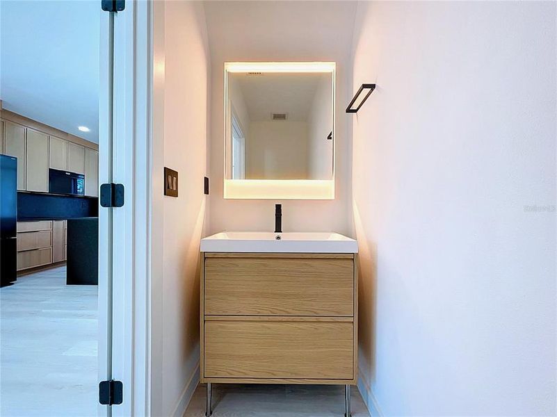 Image 75 of a home in .