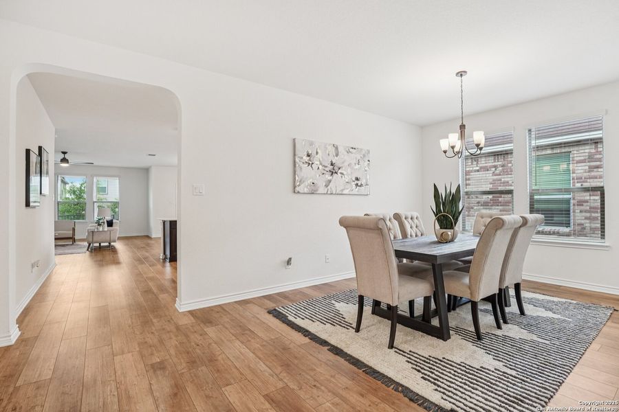 Furnished interior view inside a new home in Canyon Crest, San Antonio (Image 27). Furnished interior view inside a new home in Canyon Crest, San Antonio (Image 27).