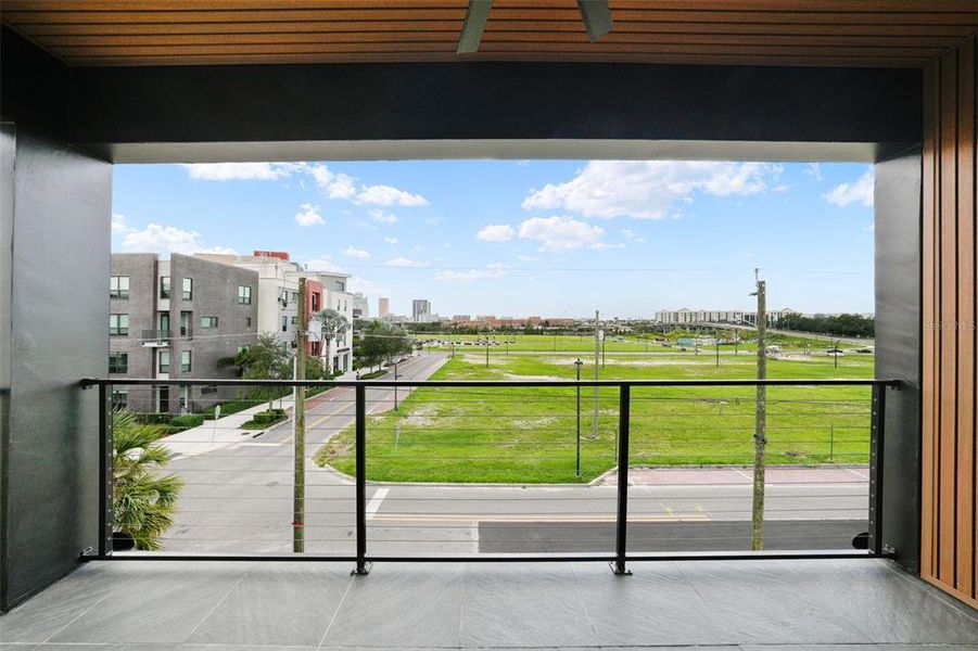 Exterior details and patio area of a home in , Tampa (Image 28).