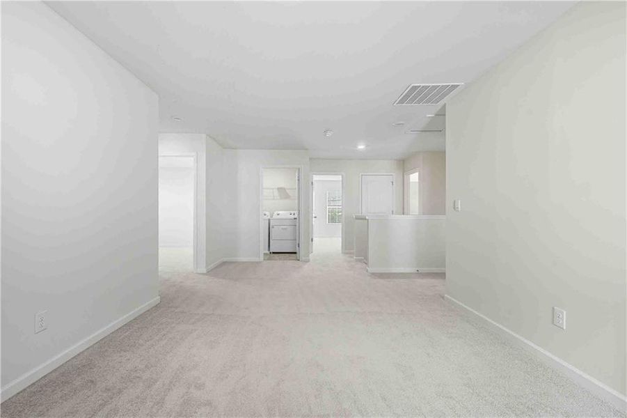 Spacious, unfurnished interior of a new home in , Dawsonville (Image 33).