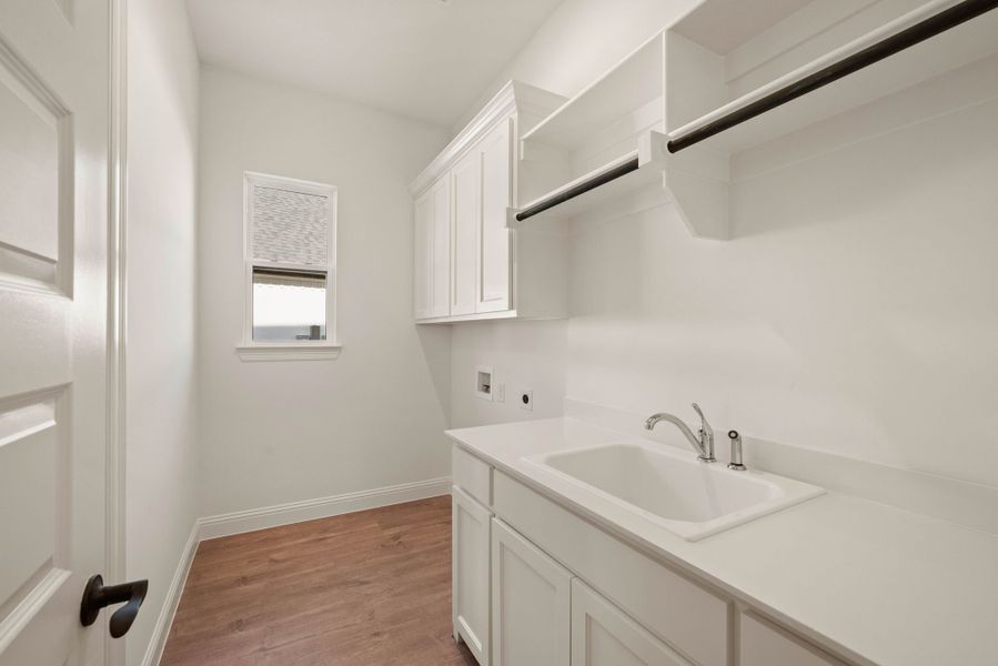 Representative furnished interior of a home built from the Ashley by Our Country Homes in Parks of Aledo, Aledo (Image 17).