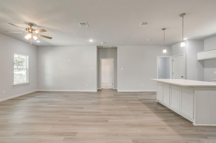 Spacious, unfurnished interior of a new home in , Rio Vista (Image 26).