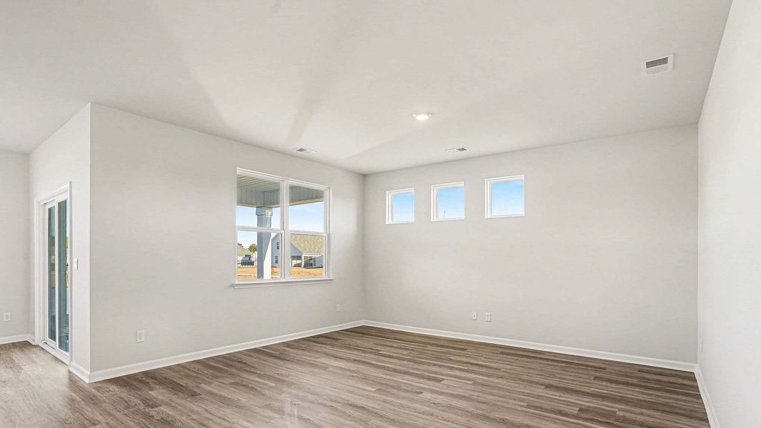 Spacious, unfurnished interior of a new home in The Meadows at Wildwood Village, Shallotte (Image 9).
