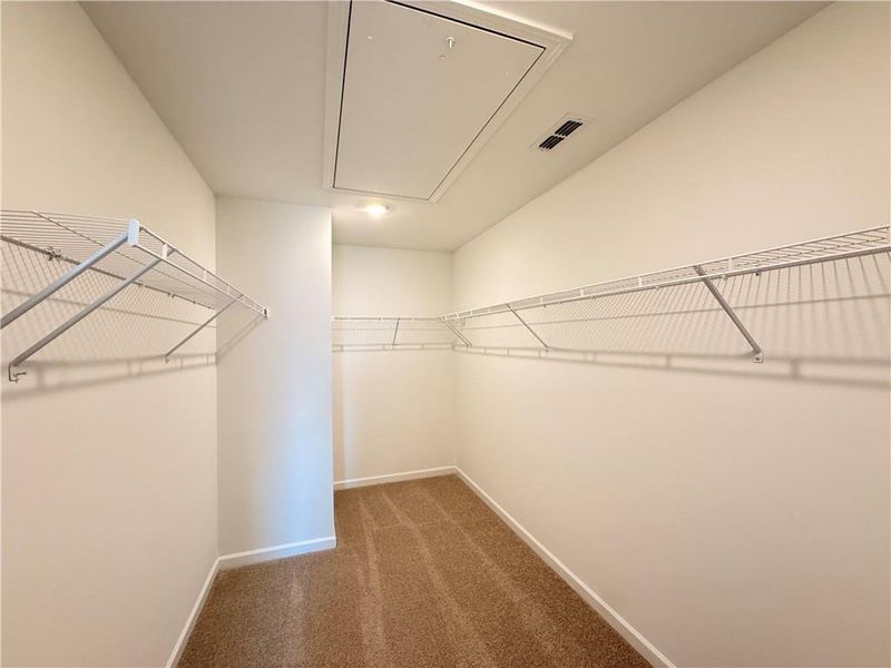 Spacious, unfurnished interior of a new home in Leydenview, Mableton (Image 25).