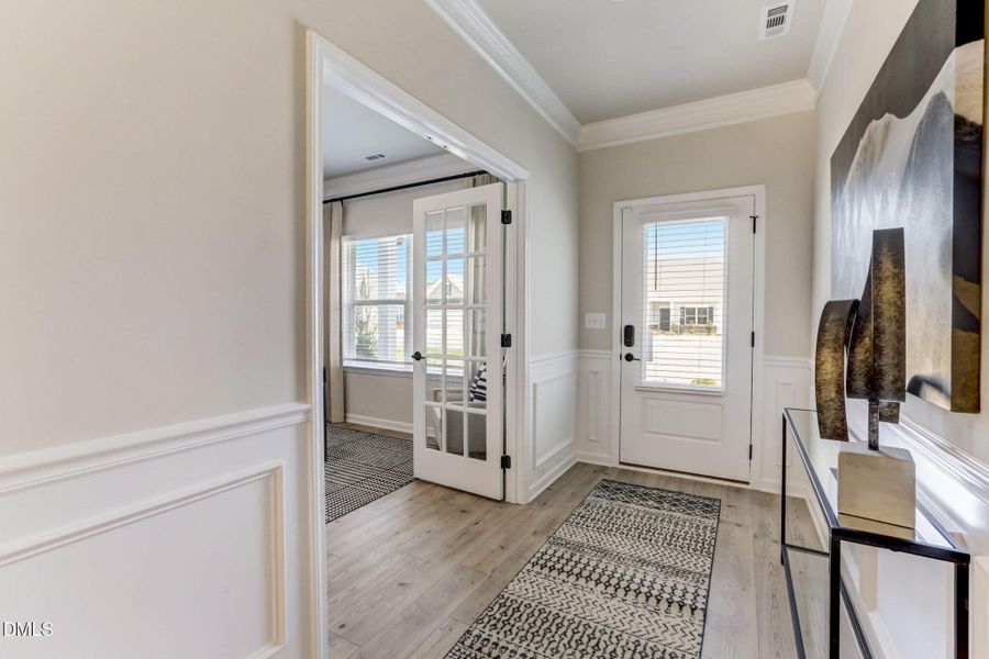 Previously Furnished Model Home Previously Furnished Model Home
