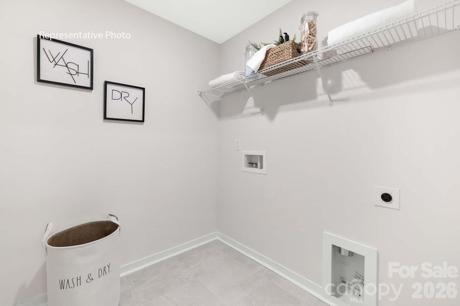 Spacious, unfurnished interior of a new home in Sanctuary at Southgate, Indian Trail (Image 18).