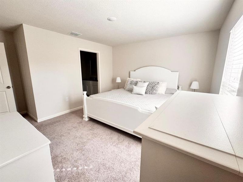 Furnished interior view inside a new home in Marion Oaks, Ocala (Image 12).