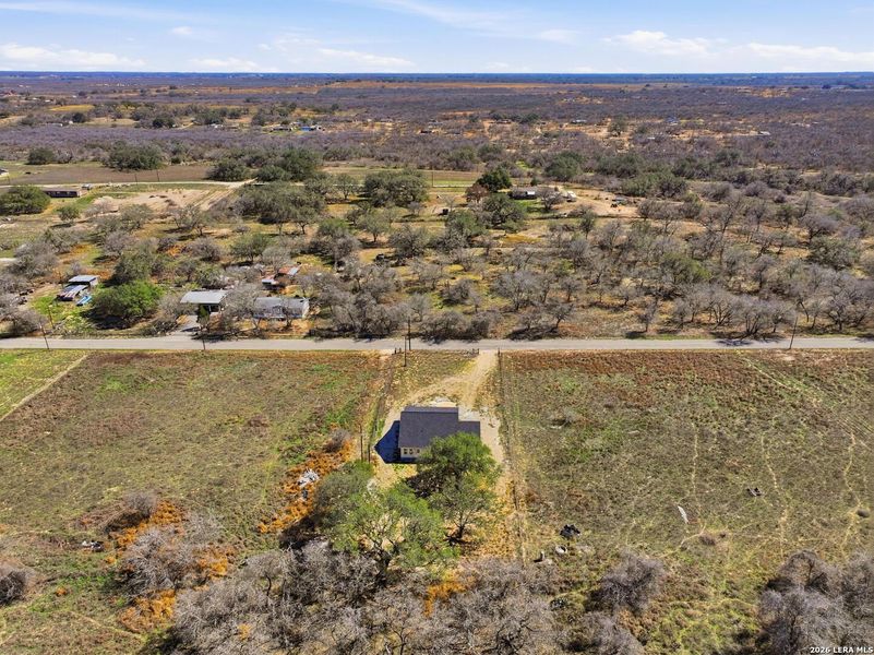 Natural landscape and outdoor views near  in Floresville (Image 42).