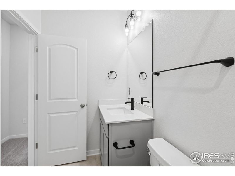 Furnished interior view inside a new home in Kinston Mainstreet Townhomes, Loveland (Image 11). Furnished interior view inside a new home in Kinston Mainstreet Townhomes, Loveland (Image 11).