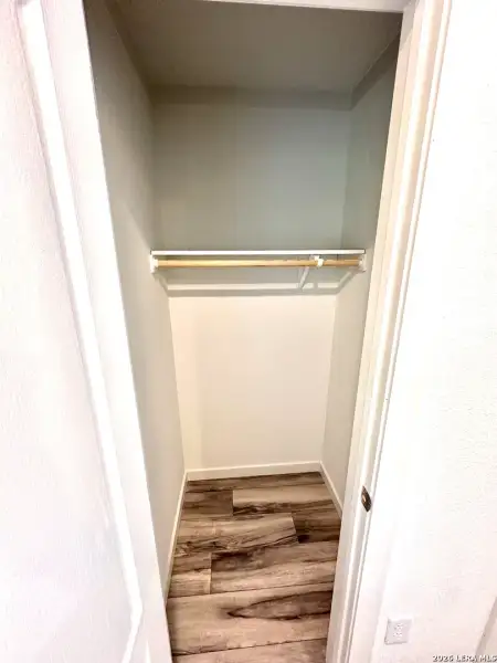 Spacious, unfurnished interior of a new home in , Lakehills (Image 22).