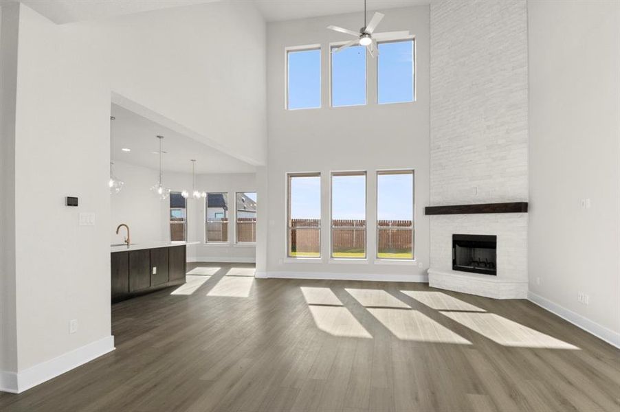 Spacious, unfurnished interior of a new home in Callan Village, Lorena (Image 23).