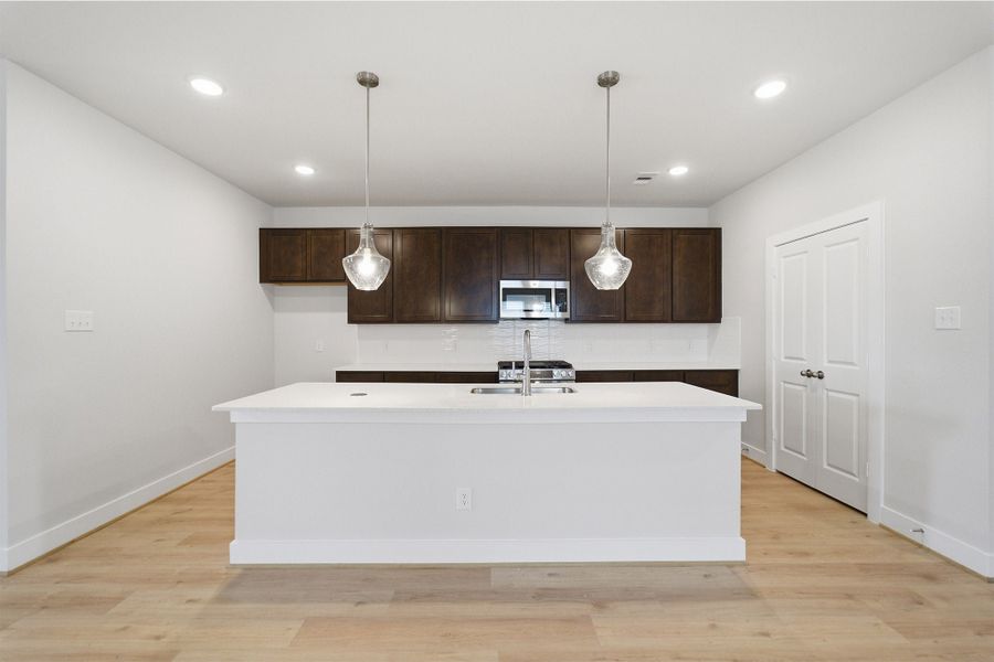 Furnished interior view inside a new home in Bay Creek, Baytown (Image 5).