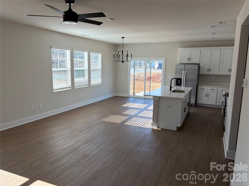 Spacious, unfurnished interior of a new home in , Lenoir (Image 25).