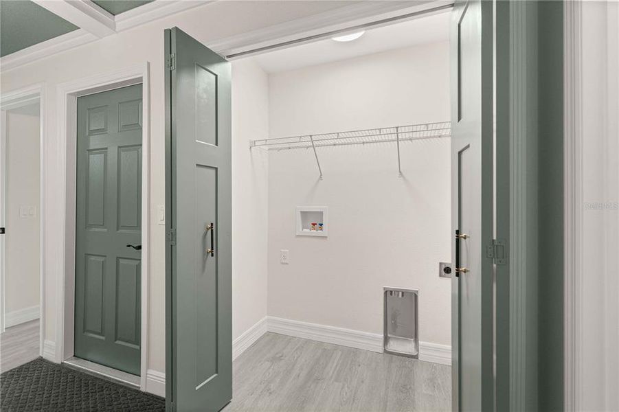 Spacious, unfurnished interior of a new home in , Dunnellon (Image 30).