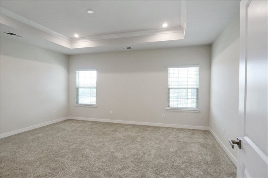Spacious, unfurnished interior of a new home in Linden Park, Moore (Image 19).