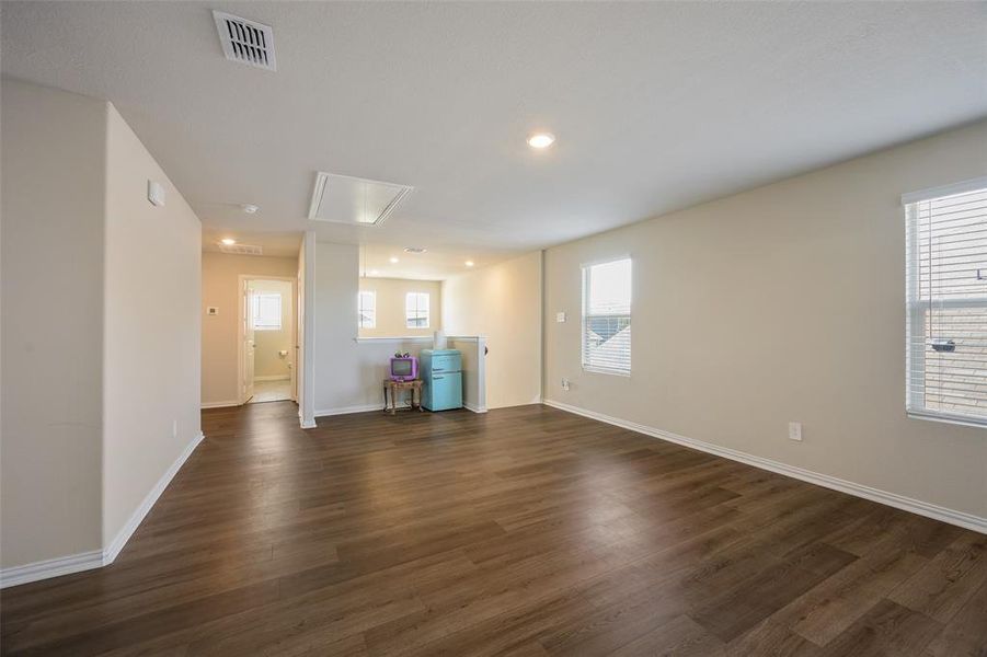 Spacious, unfurnished interior of a new home in Trails of Lavon - Spring Series, Lavon (Image 21). Spacious, unfurnished interior of a new home in Trails of Lavon - Spring Series, Lavon (Image 21).
