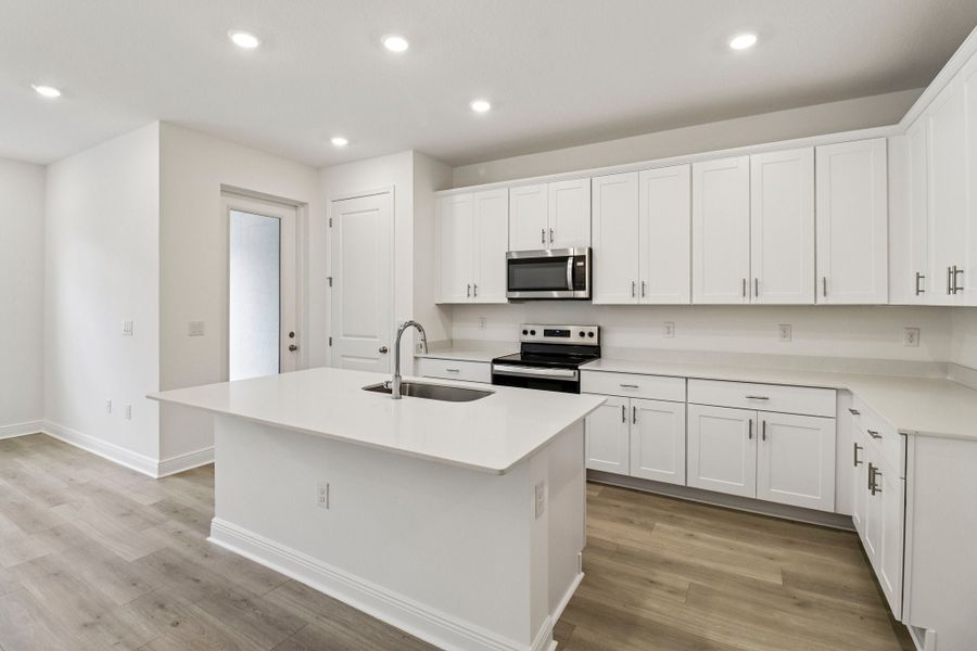 4br New Home in Winter Garden, FL.  - Slide 14