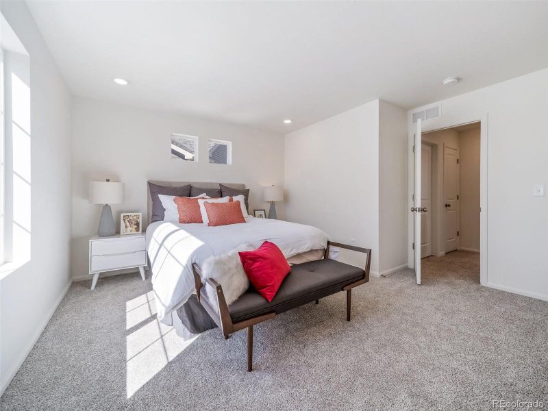 Furnished interior view inside a new home in Thompson River Ranch, Johnstown (Image 28).