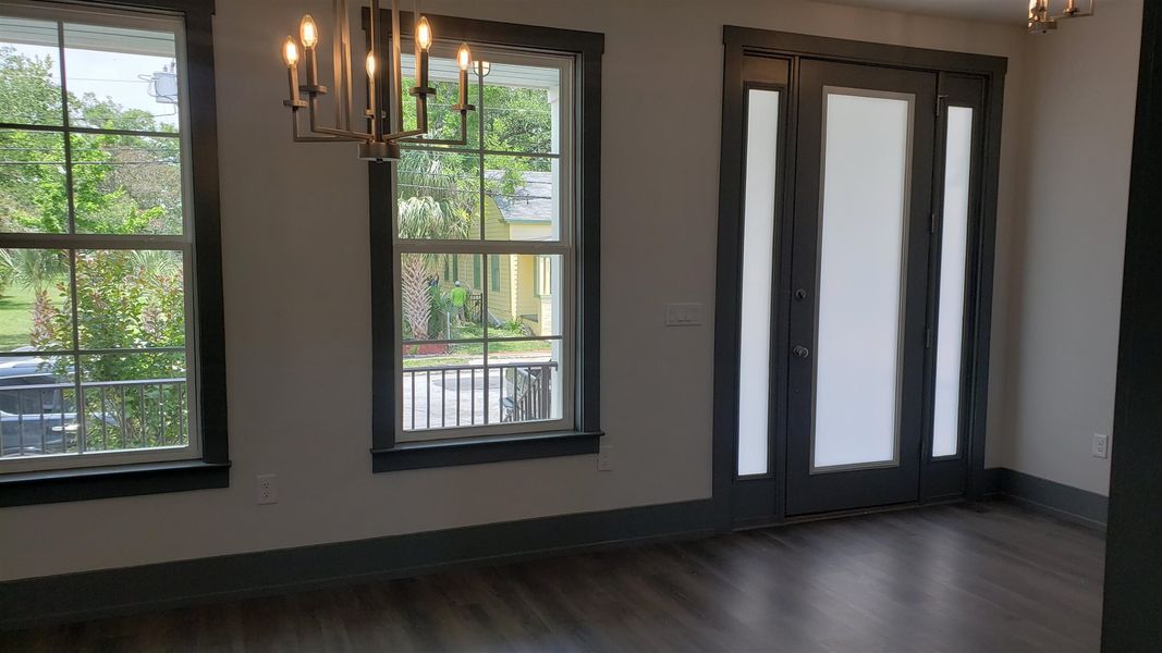 Representative unfurnished interior of a home built from the Plan 1808 by Adams Homes in Downtown Pensacola, Pensacola (Image 9).