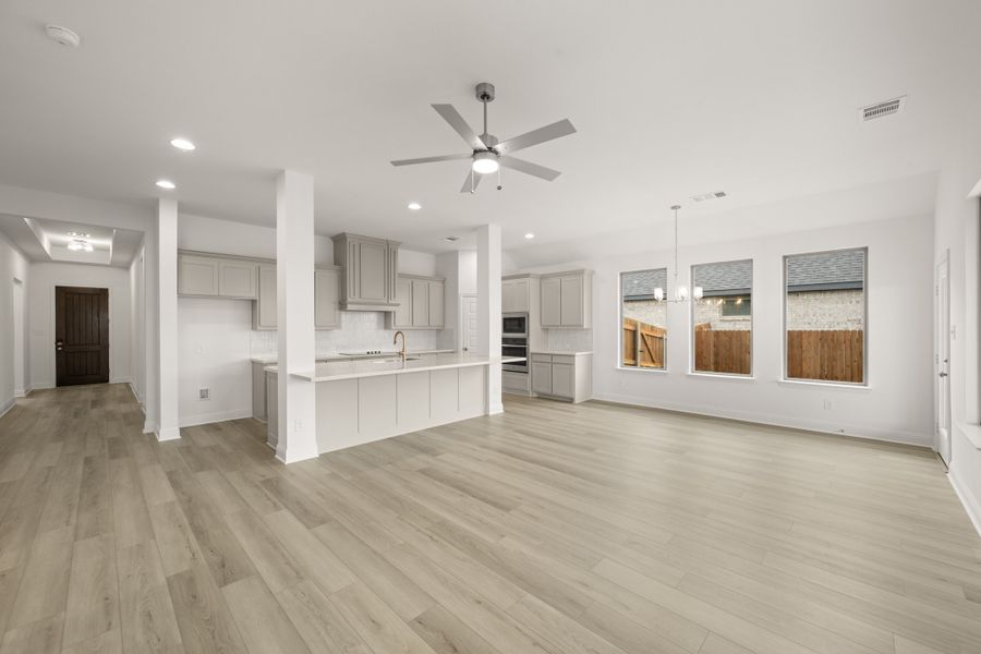 Spacious, unfurnished interior of a new home in Vista Point, Grandview (Image 24). Spacious, unfurnished interior of a new home in Vista Point, Grandview (Image 24).
