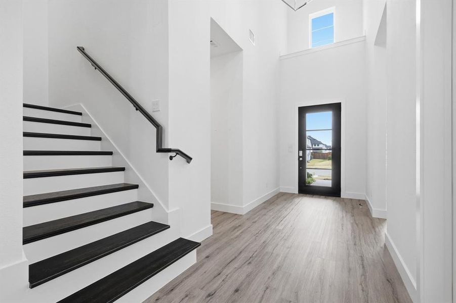 Spacious, unfurnished interior of a new home in Windsong Ranch 61' Series, Prosper (Image 23).