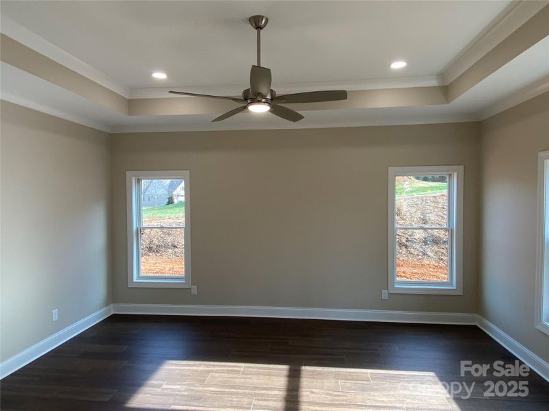 Spacious, unfurnished interior of a new home in , Conover (Image 4).