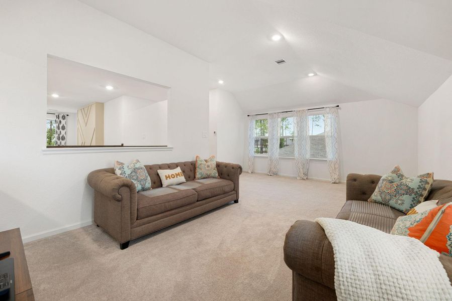 Furnished interior view inside a new home in ARTAVIA: Fairway Collection, Conroe (Image 39).