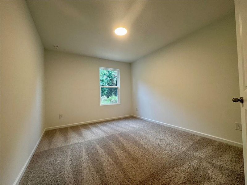 Spacious, unfurnished interior of a new home in , Flowery Branch (Image 13).