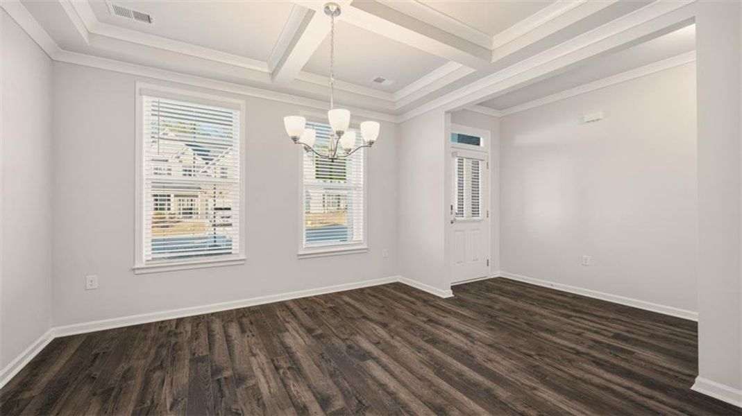 Spacious, unfurnished interior of a new home in Water Oak Estates, Lawrenceville (Image 37).