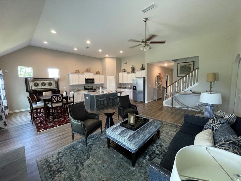 Not actual home under construction but same floor plan. Not actual home under construction but same floor plan.