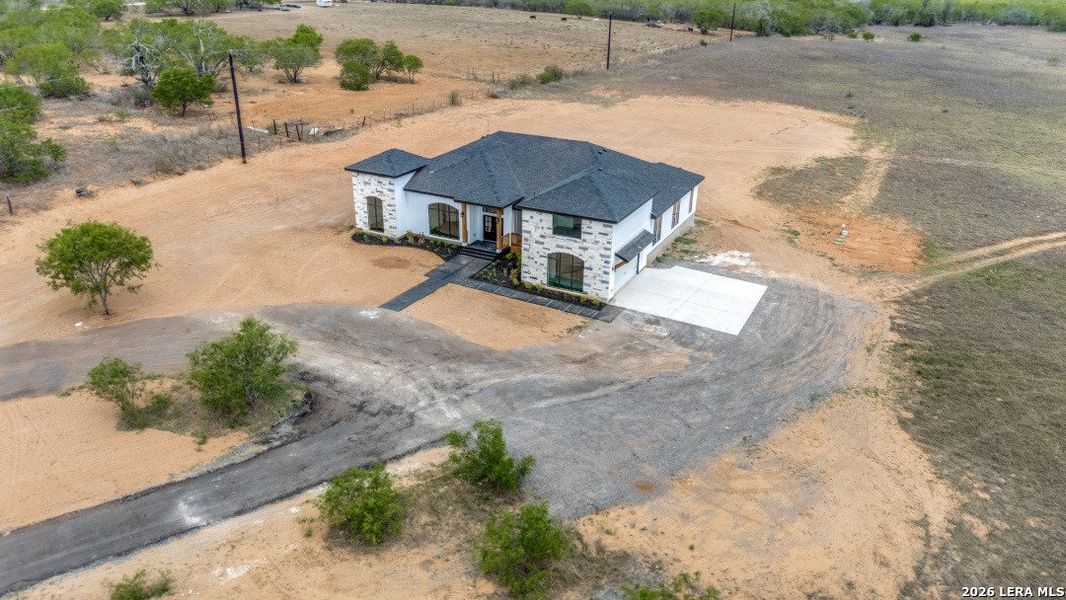 Image 27 of a home in .