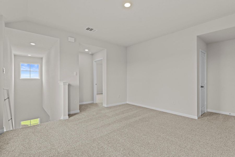 Spacious, unfurnished interior of a new home in Whisper South, San Marcos (Image 32).