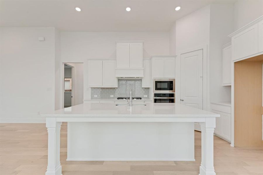 Furnished interior view inside a new home in Edgewater, Royse City (Image 11). Furnished interior view inside a new home in Edgewater, Royse City (Image 11).