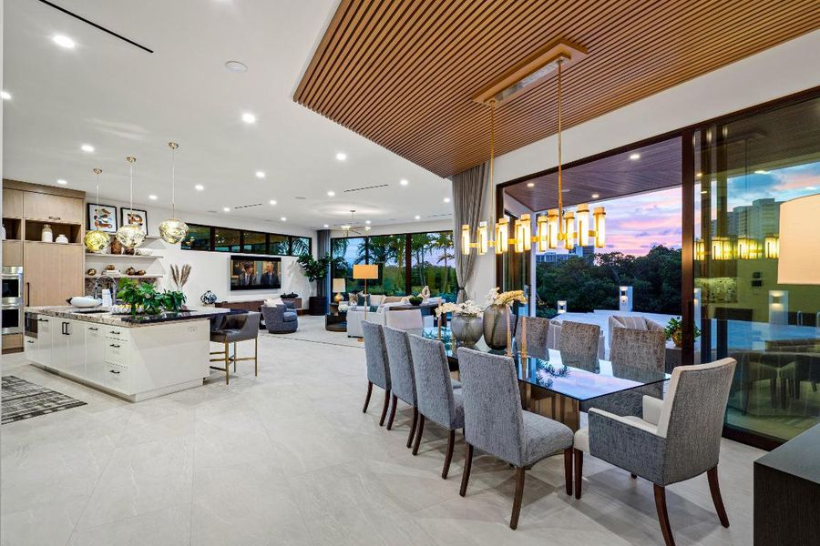 mls_DINING_TO_FAMILY_ROOM_SUNSET